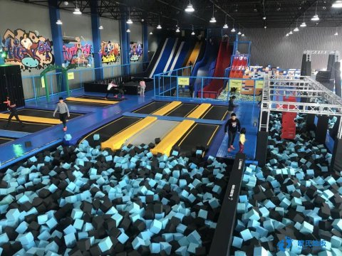 老舊廠房改造健身工場，解決健身難題