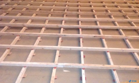 六盤水籃球運(yùn)動地板安裝 體育館實(shí)木地板-歐氏地