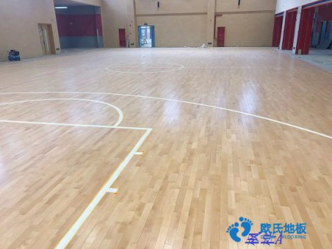 歐氏運(yùn)動(dòng)木地板，堅(jiān)持用心服務(wù)客戶