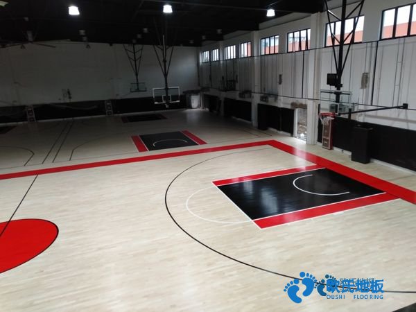 學?；@球館地板施工步驟