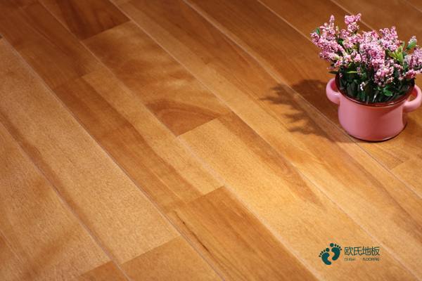 學(xué)?；@球地板耐磨性1