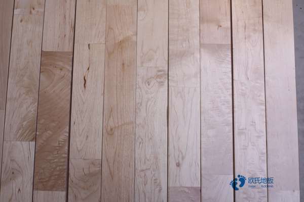 學(xué)?；@球場館地板包工包料3