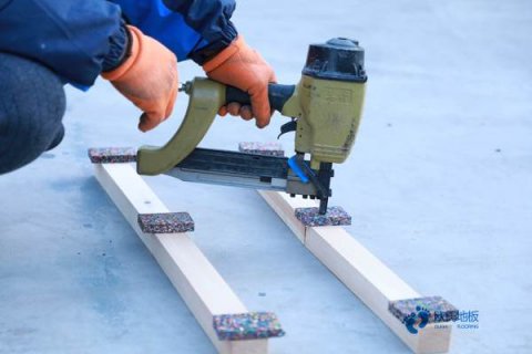 國產(chǎn)體育場(chǎng)木地板施工工藝