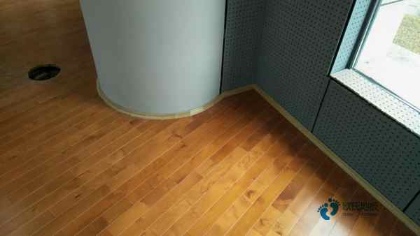 定制運(yùn)動場地木地板哪個牌子環(huán)保2