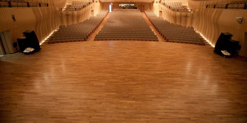 購(gòu)買俄勒岡松舞臺(tái)體育場(chǎng)地板哪個(gè)牌子好2